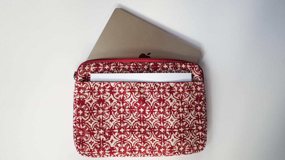 NEW: Laptop sleeve 13 & 14 inch Kompas