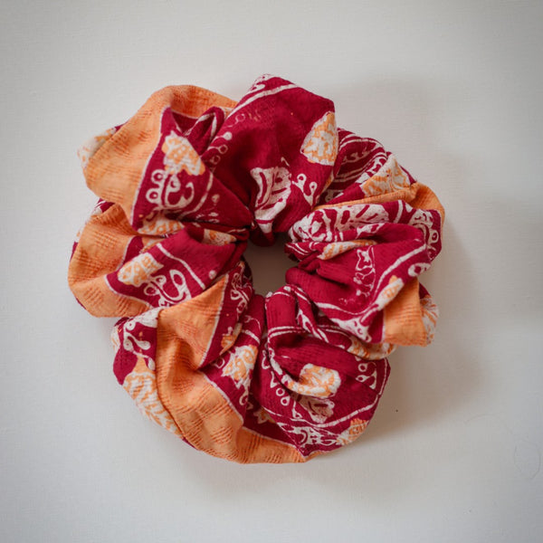 XL Batik Scrunchie - Baru Orange