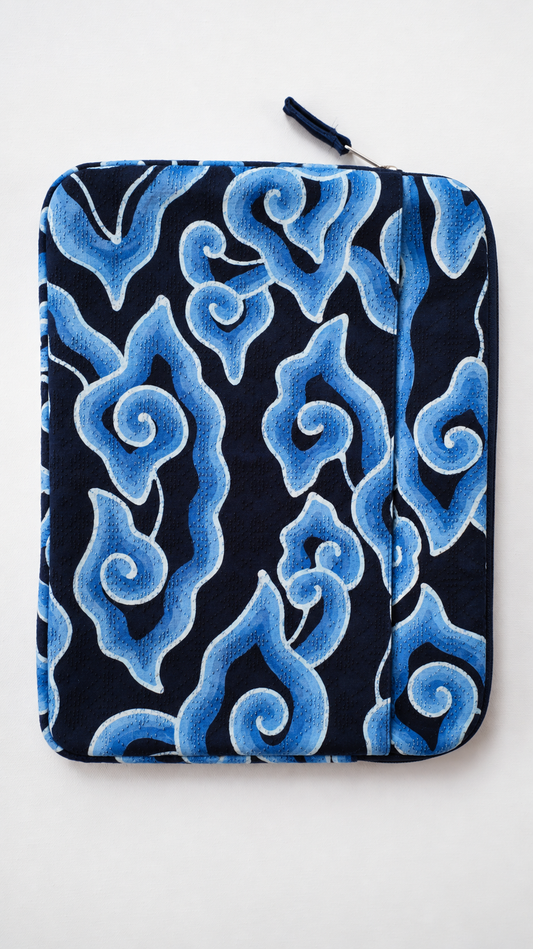 NEW: Laptop sleeve 13 & 14 inch Mega Mendung Blue
