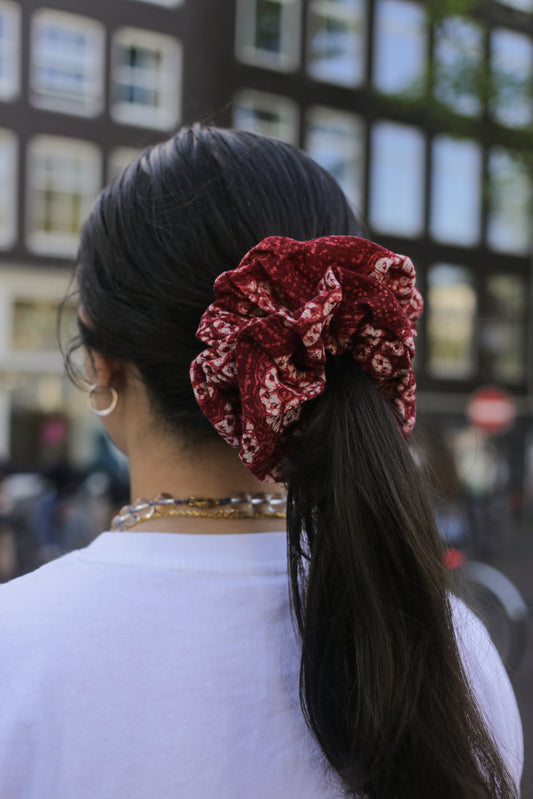 Batik Scrunchie - Melati