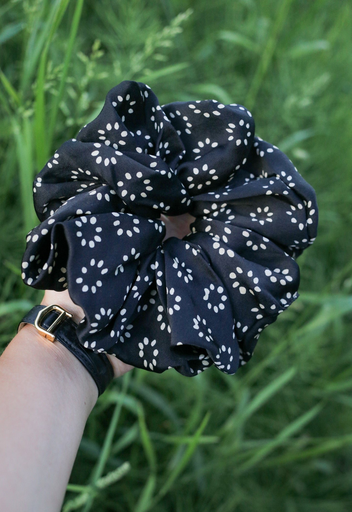 Batik Scrunchie - Titik Silk