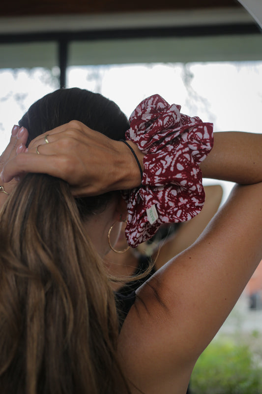 Batik Scrunchie - Kompas