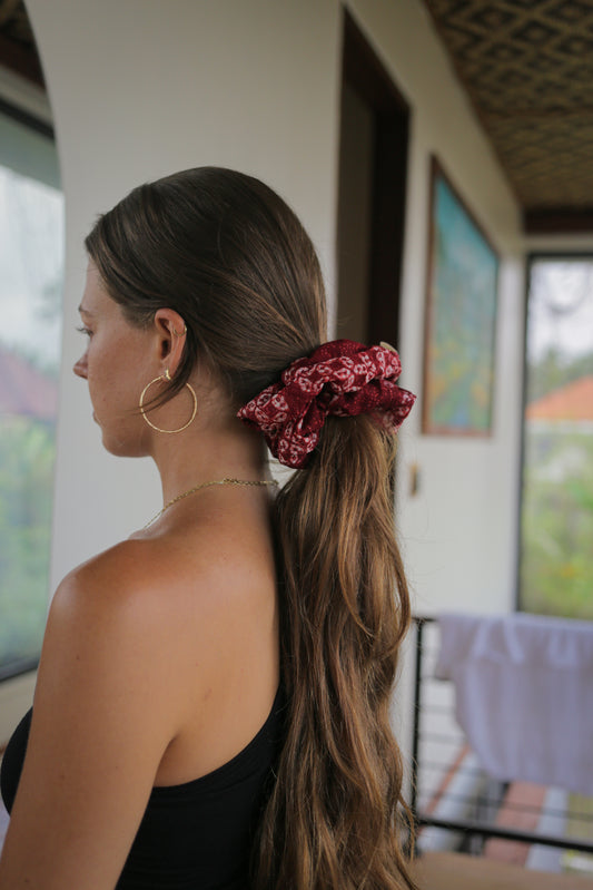 Batik Scrunchie - Melati