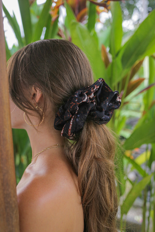 Batik Scrunchie - Cokelat