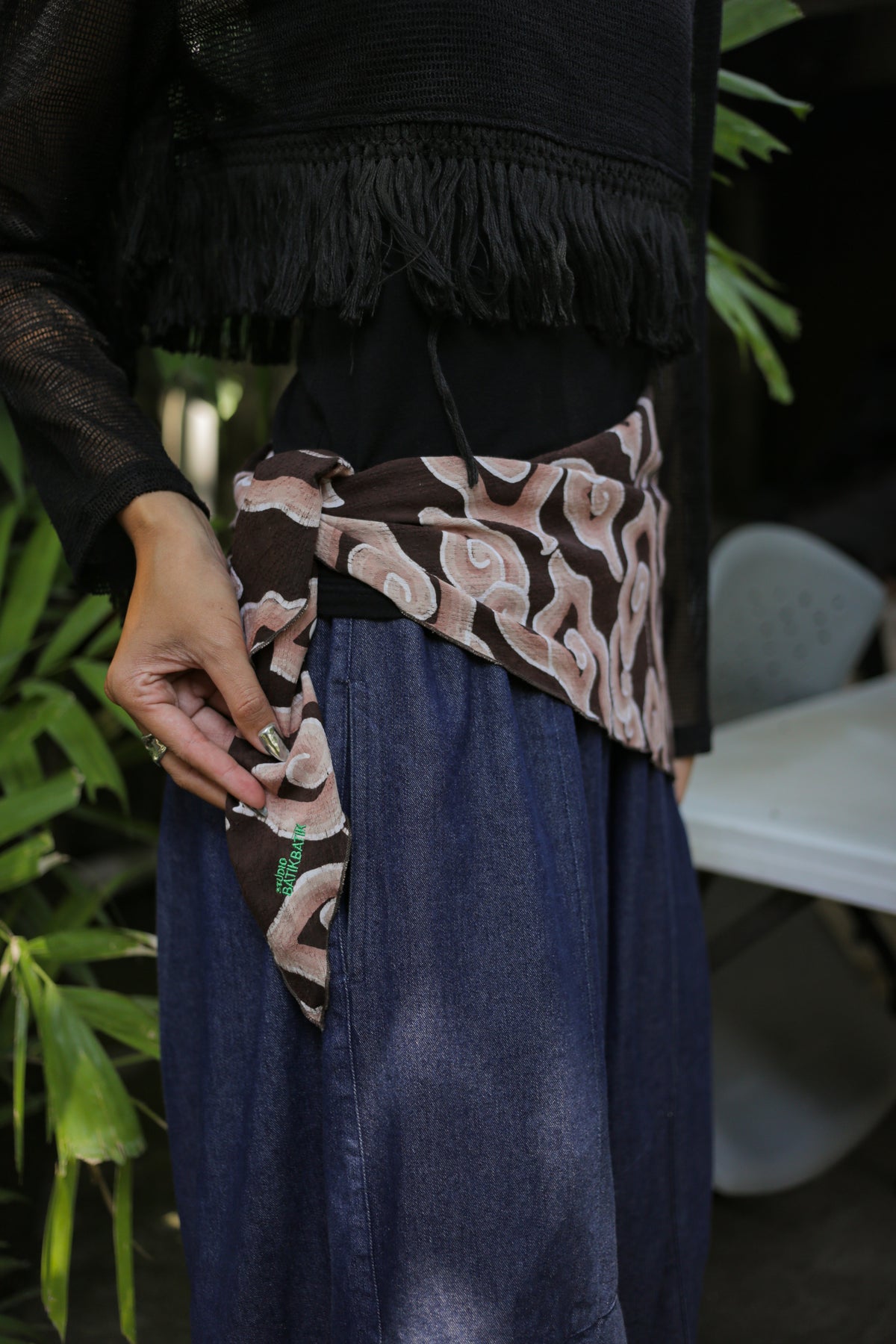 NEW: Scarf Mega Mendung brown