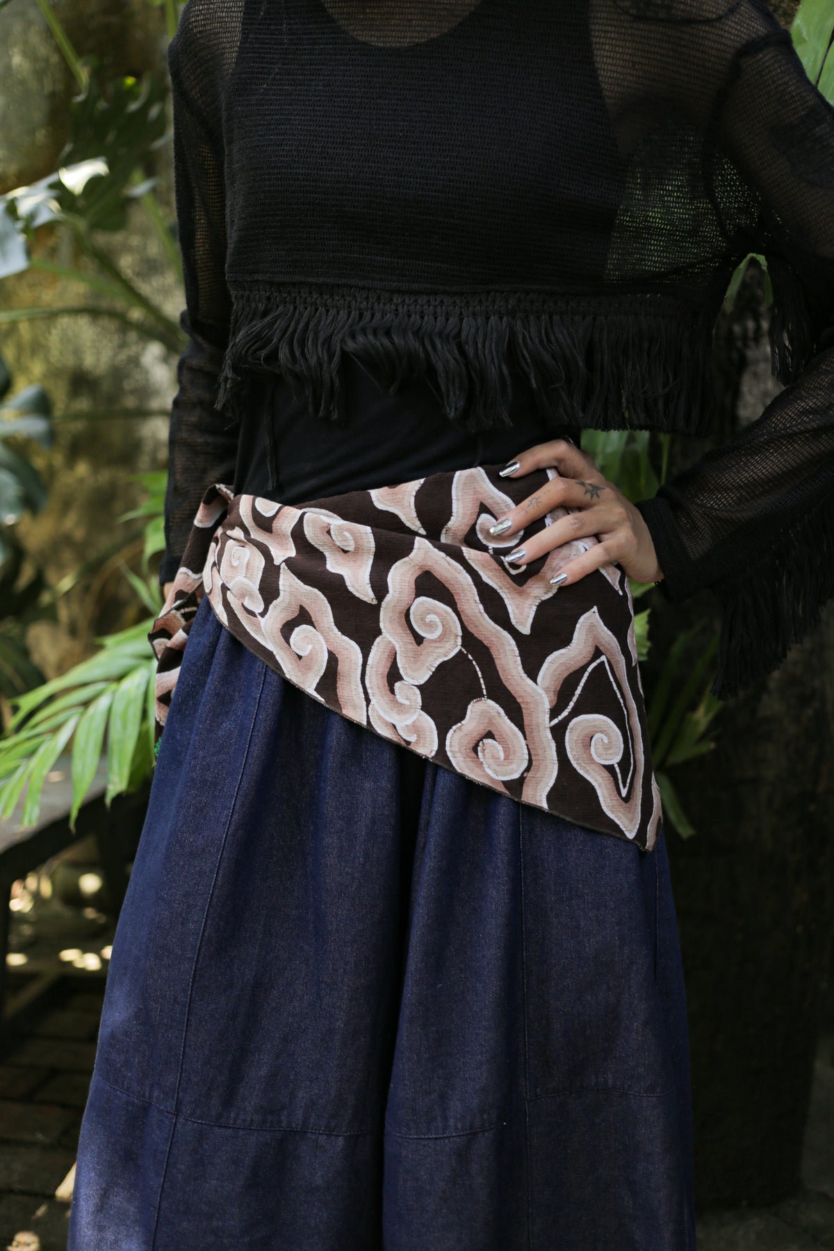 NEW: Scarf Mega Mendung brown