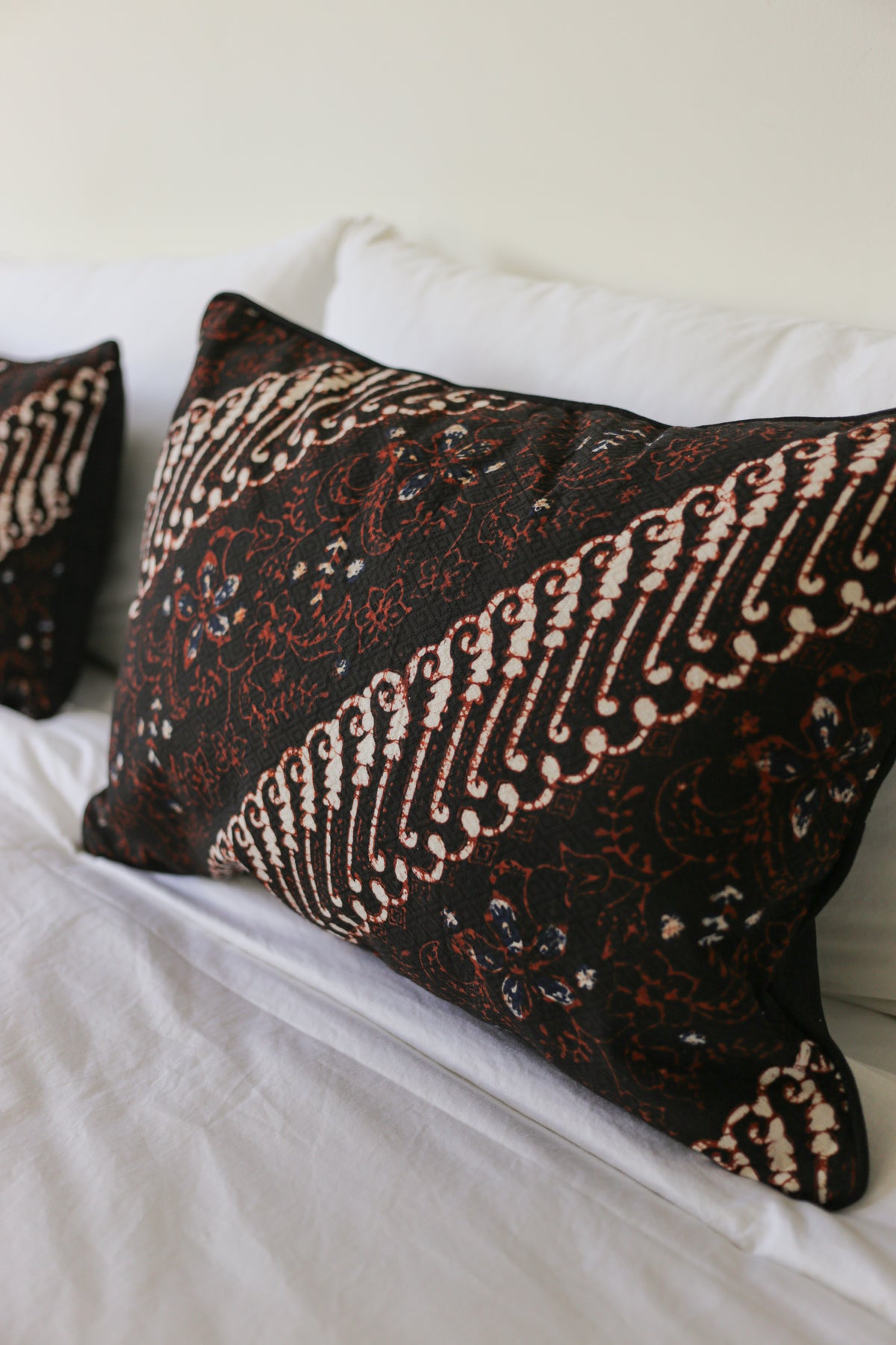 Cushion cover Cokelat