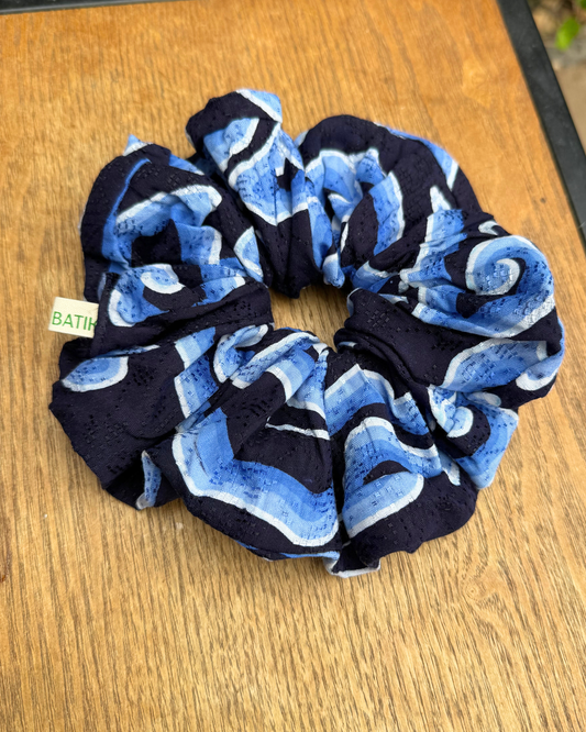 Batik Scrunchie - Mega Mendung