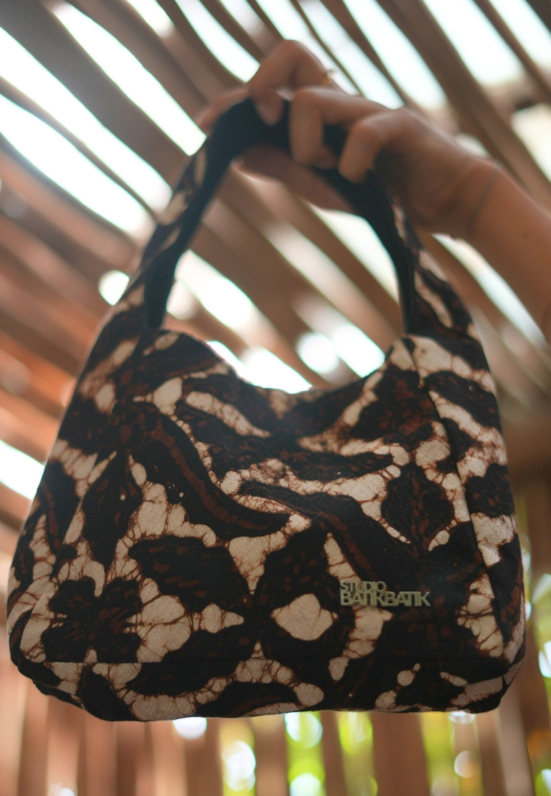 Batik Joy Bag - Buketan
