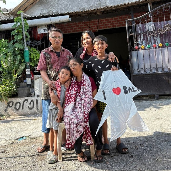 Our tailor partner in Bali handcrafting Batik bags with care
